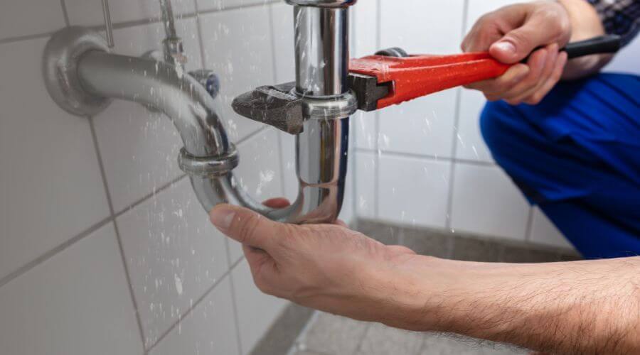 Local annual plumbing maintenance in Forreston, IL